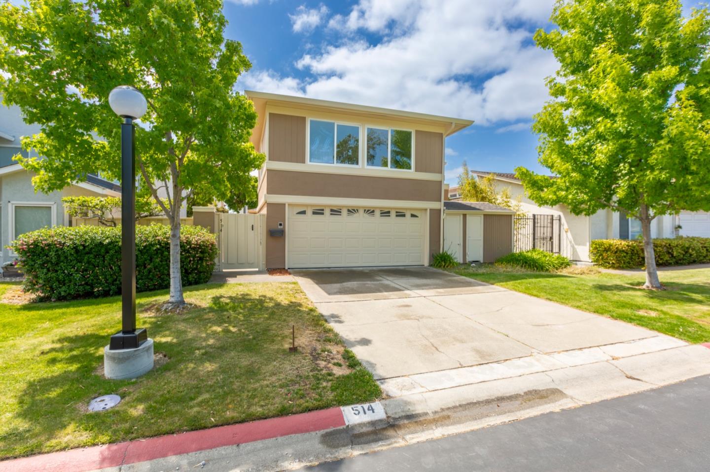 Detail Gallery Image 1 of 1 For 514 Gibraltar Ln, Foster City,  CA 94404 - 3 Beds | 2/1 Baths