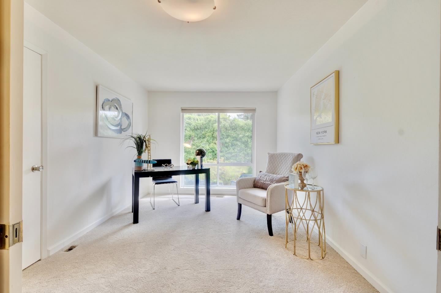 Detail Gallery Image 20 of 28 For 2242 Eastridge Ave, Menlo Park,  CA 94025 - 3 Beds | 2 Baths