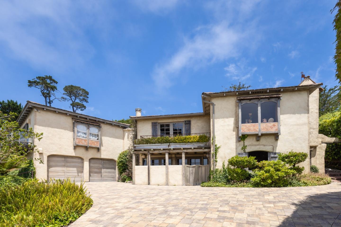 Detail Gallery Image 9 of 54 For 24323 San Marcos Road, Carmel,  CA 93923 - 4 Beds | 4 Baths