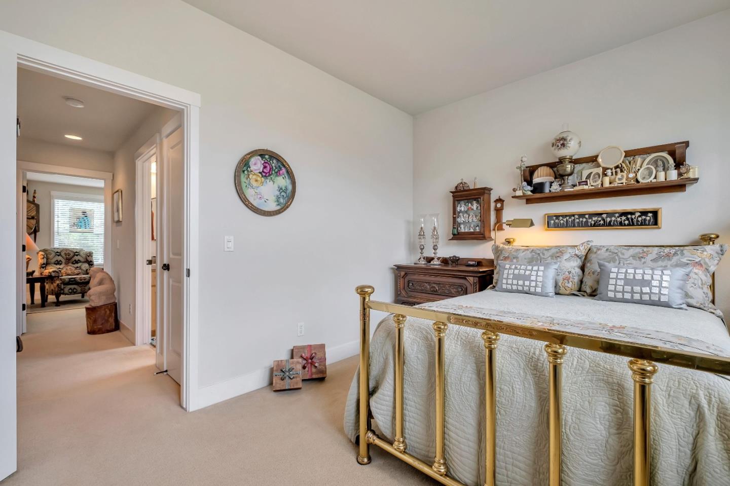 Detail Gallery Image 25 of 31 For 4180 Pearson Ct, Capitola,  CA 95010 - 3 Beds | 2/1 Baths