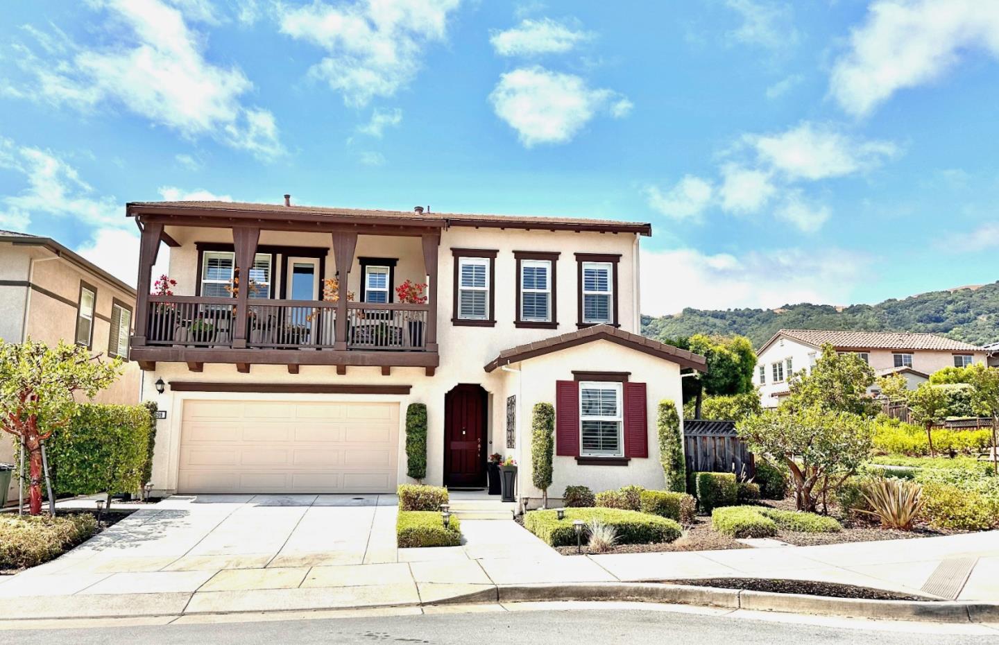 Detail Gallery Image 1 of 1 For 1098 Viognier Way, Gilroy,  CA 95020 - 4 Beds | 3 Baths