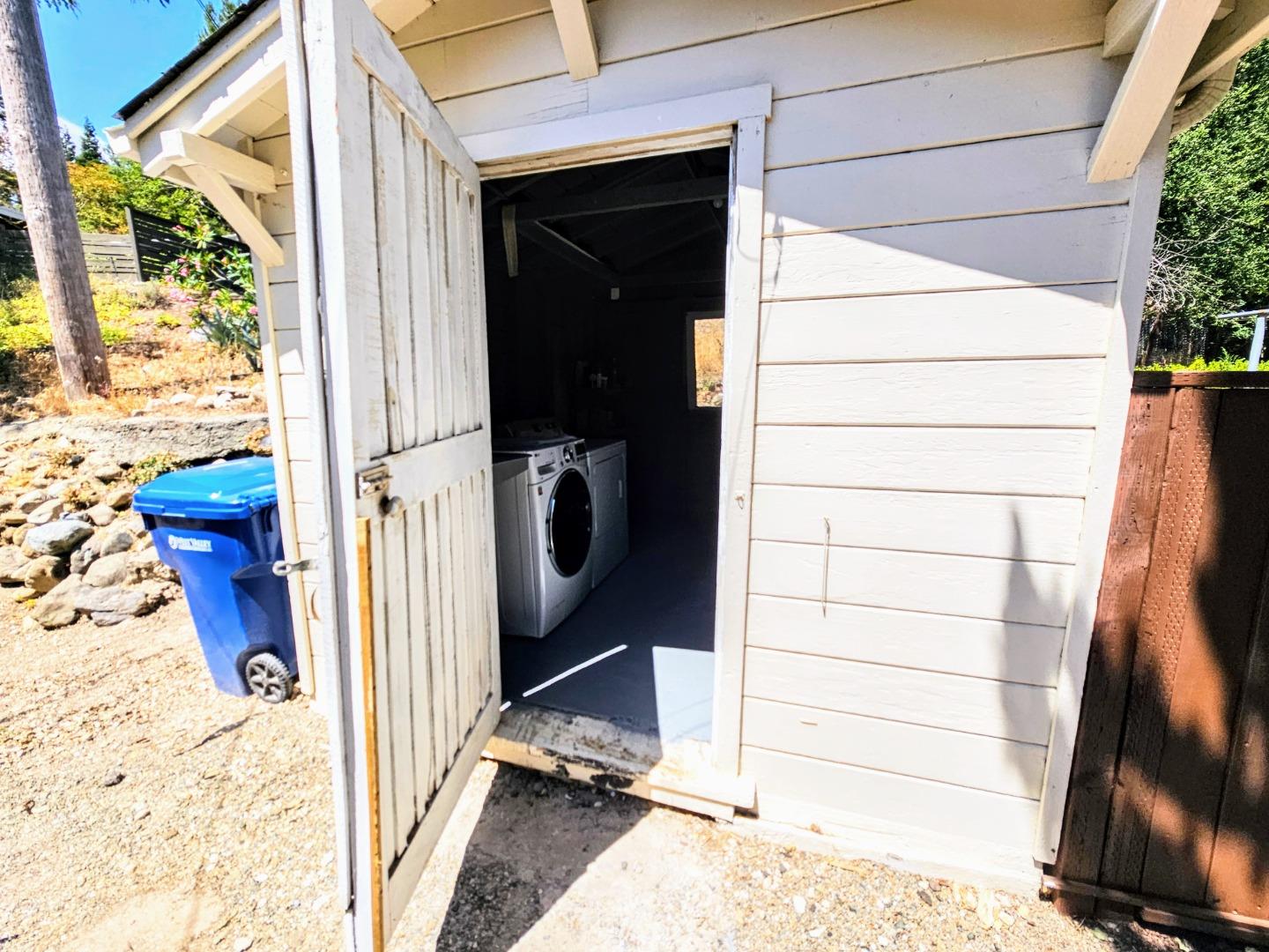 229 Loma Alta Ave, Los Gatos, CA 95030 2 Beds 1/1 Baths (Canceled