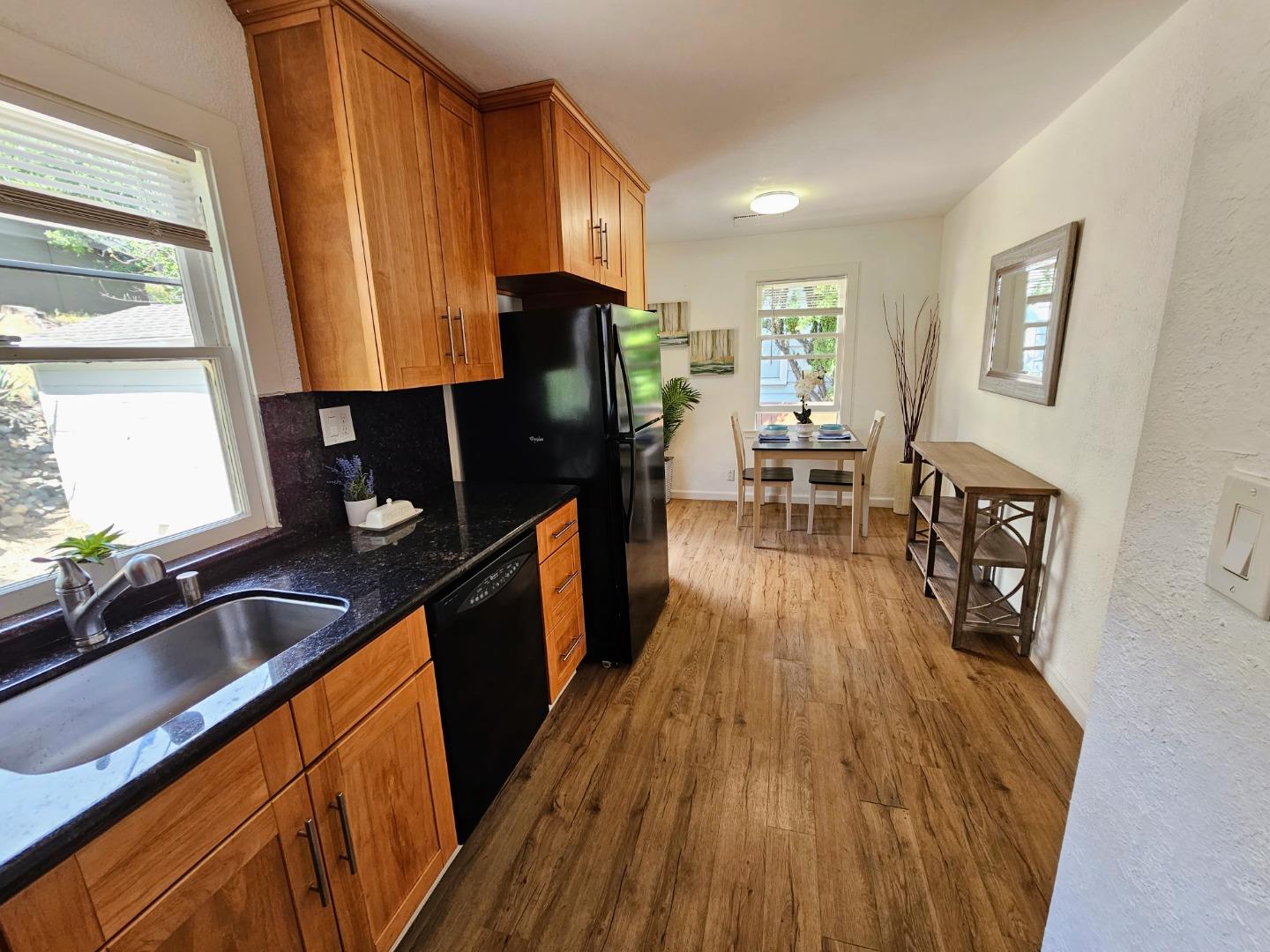 229 Loma Alta Ave, Los Gatos, CA 95030 2 Beds 1/1 Baths (Canceled