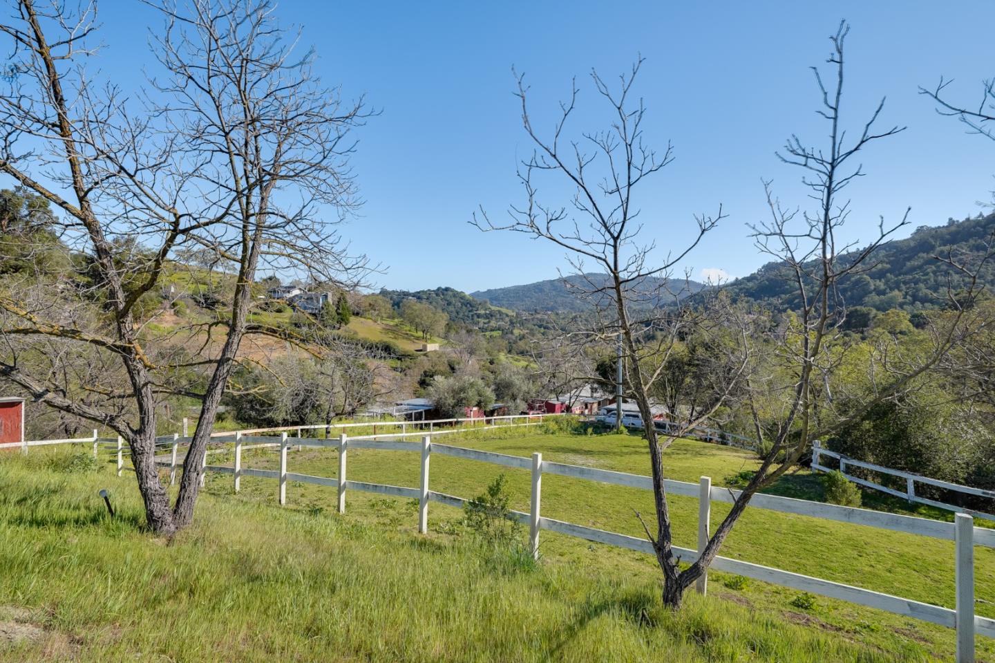 Detail Gallery Image 1 of 1 For 22200 Mount Eden Rd, Saratoga,  CA 95070 - 8 Beds | 5/1 Baths