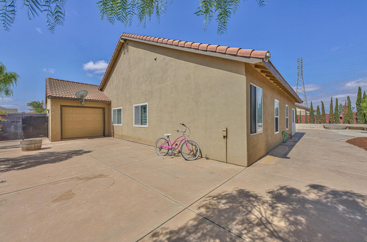 9647 Sierra Madre Ct, Soledad, CA 93960 4 Beds 2 Baths