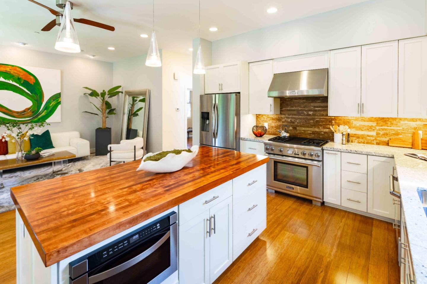 Detail Gallery Image 7 of 30 For 121 Park Ave, Palo Alto,  CA 94306 - 5 Beds | 4/1 Baths