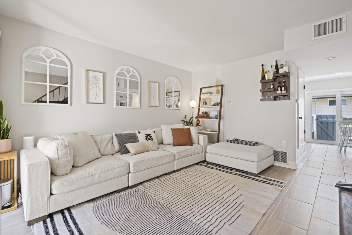 1382 Terra Nova Blvd  