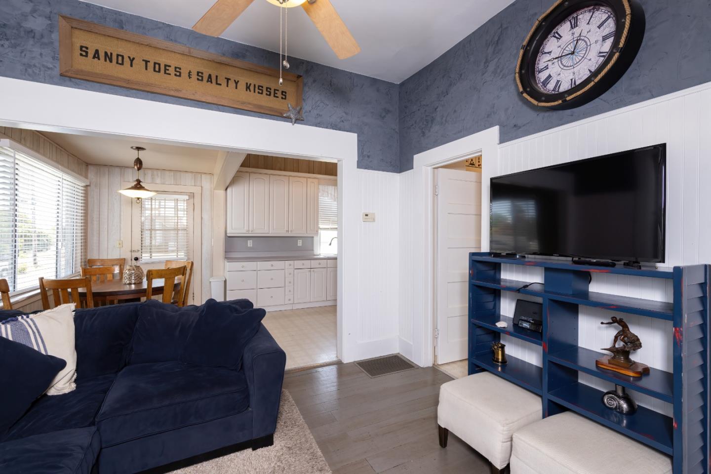Detail Gallery Image 10 of 36 For 111 California Ave, Santa Cruz,  CA 95060 - 2 Beds | 1/1 Baths