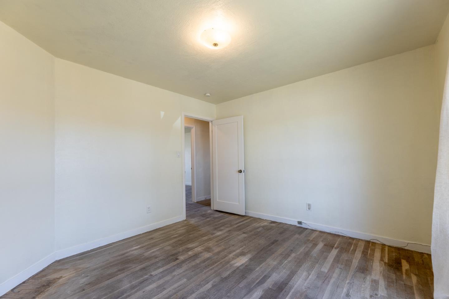 Detail Gallery Image 22 of 34 For 1609 First Ave, Salinas,  CA 93905 - 2 Beds | 1/1 Baths