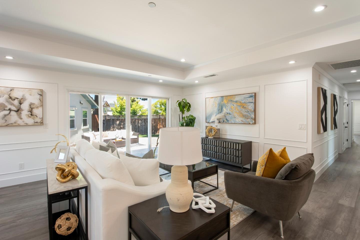 Detail Gallery Image 5 of 60 For 1322-1323 Flower Ct, Cupertino,  CA 95014 - 6 Beds | 6 Baths
