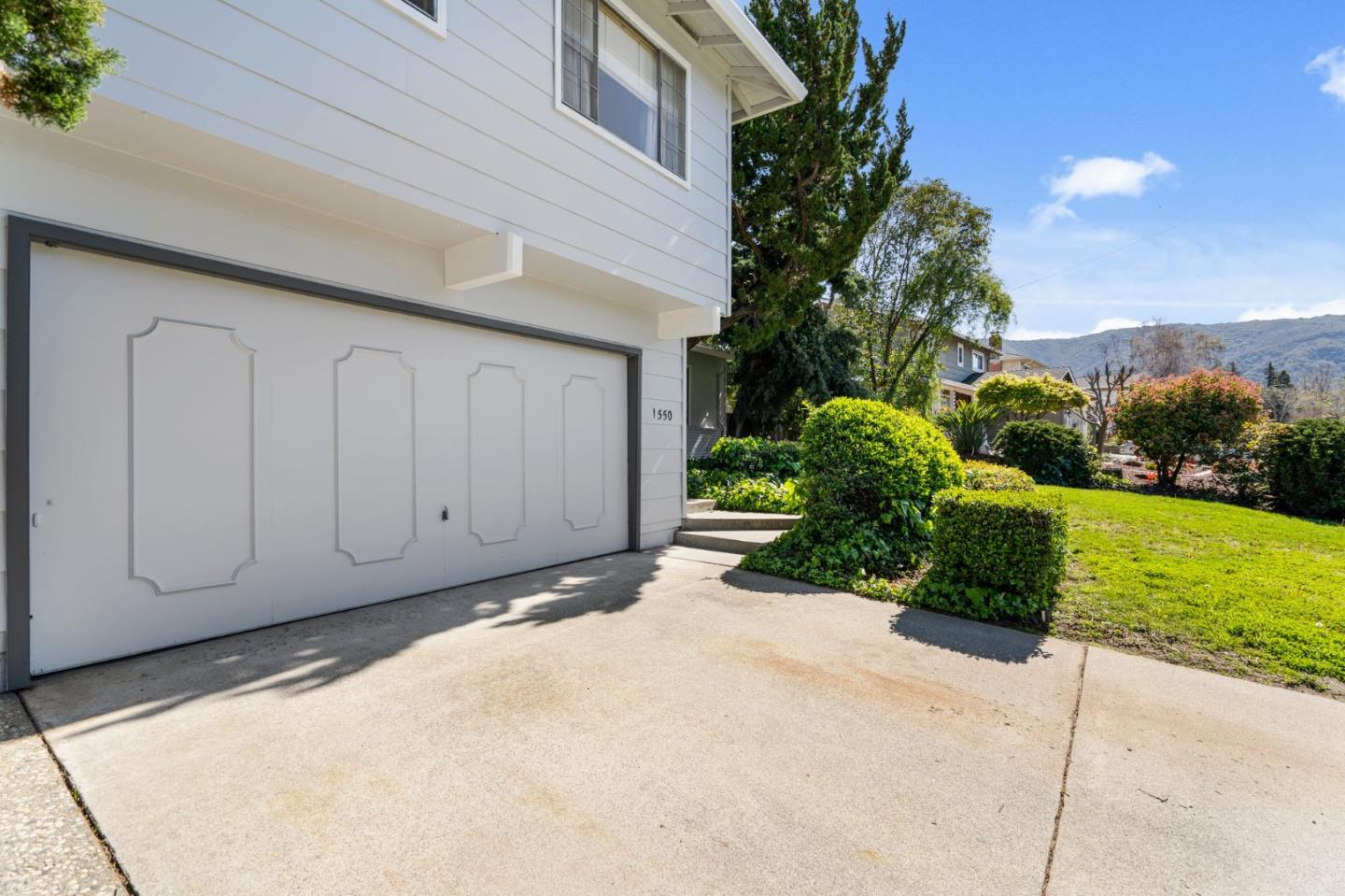 Detail Gallery Image 1 of 1 For 1550 Guadalajara Dr, San Jose,  CA 95120 - 4 Beds | 2/1 Baths