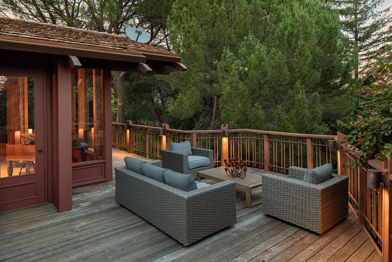 Detail Gallery Image 23 of 28 For 301 Olive Hill Ln, Woodside,  CA 94062 - 4 Beds | 3/2 Baths