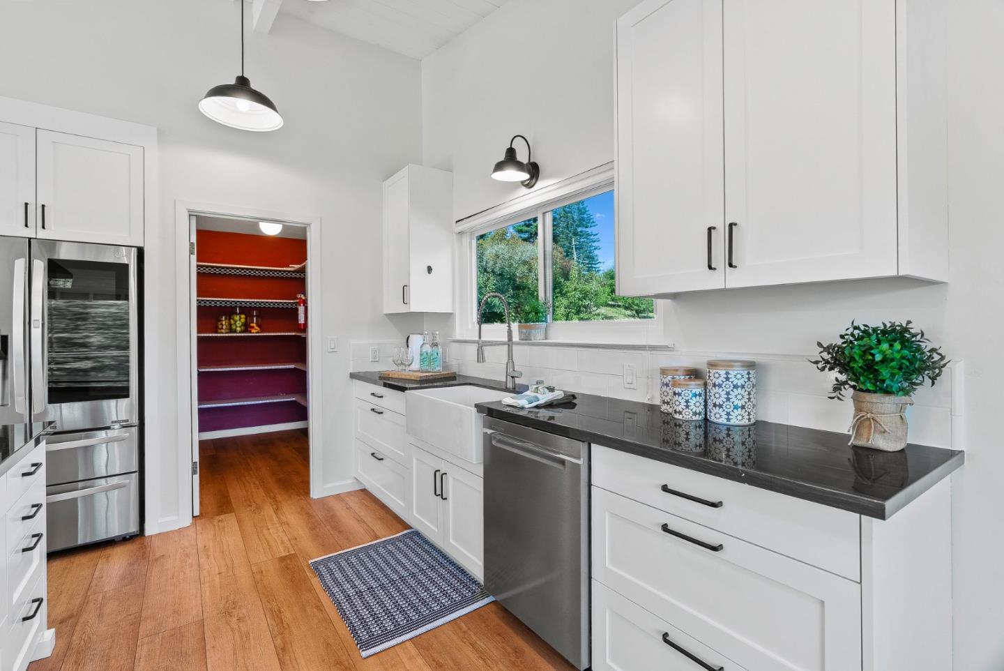 Detail Gallery Image 12 of 27 For 24190 Summit Woods Dr, Los Gatos,  CA 95033 - 4 Beds | 2 Baths