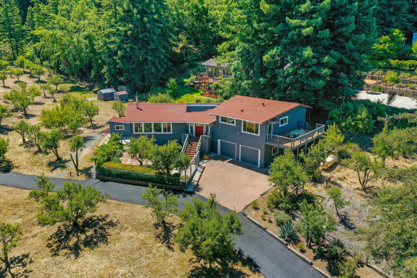 Detail Gallery Image 26 of 27 For 24190 Summit Woods Dr, Los Gatos,  CA 95033 - 4 Beds | 2 Baths
