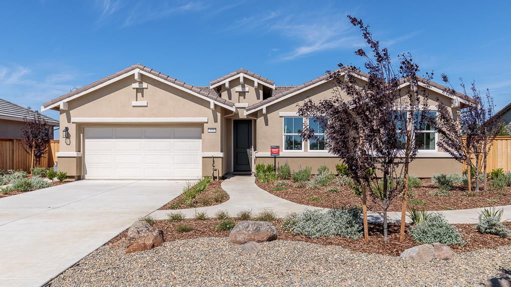 Detail Gallery Image 1 of 1 For 570 Wildflower Ct, Dixon,  CA 95620 - 3 Beds | 2 Baths