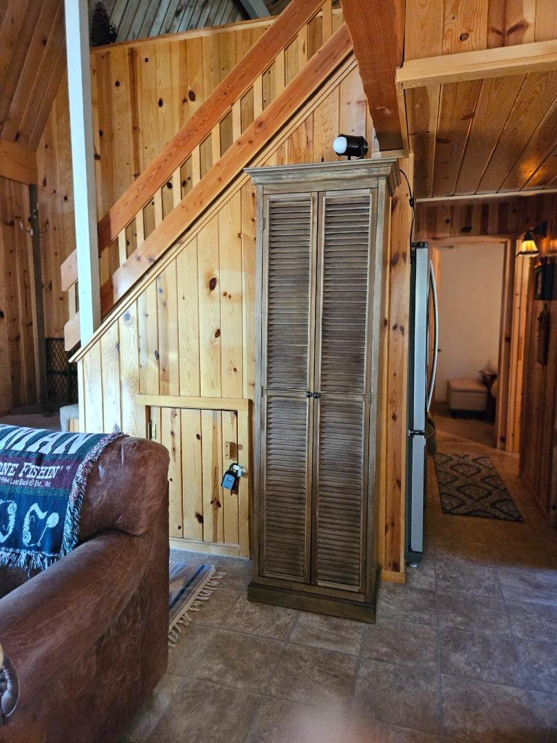 Detail Gallery Image 23 of 77 For 26399 Old Mono Rd, Cold Springs,  CA 95335 - 3 Beds | 2 Baths