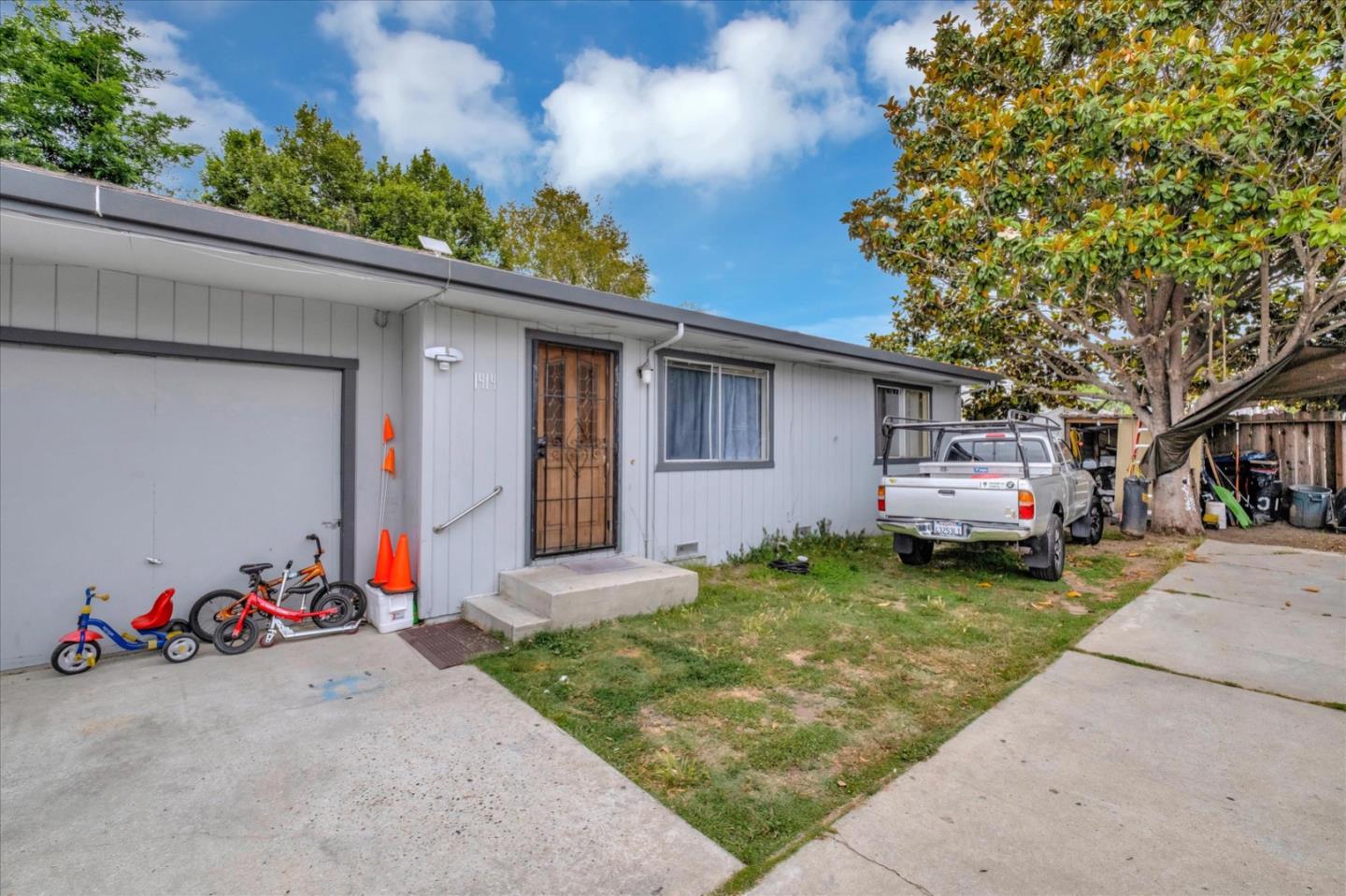 Detail Gallery Image 18 of 36 For 1410 17th Ave, Santa Cruz,  CA 95062 - – Beds | – Baths