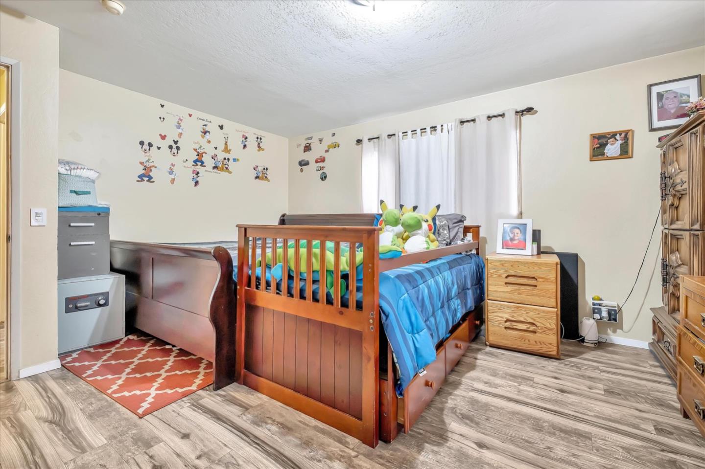 Detail Gallery Image 24 of 36 For 1410 17th Ave, Santa Cruz,  CA 95062 - – Beds | – Baths