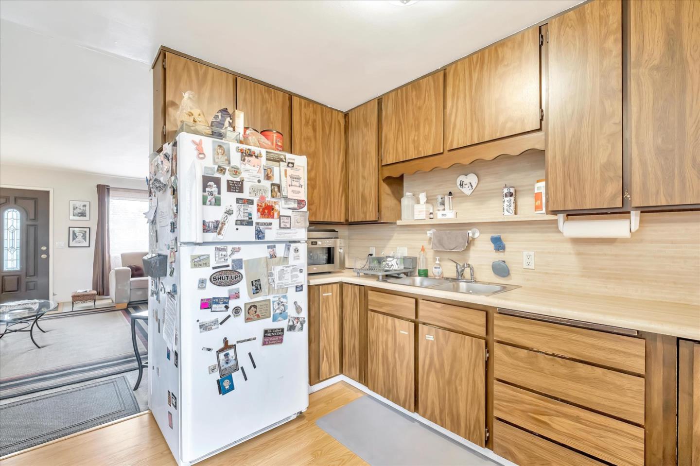 Detail Gallery Image 9 of 36 For 1410 17th Ave, Santa Cruz,  CA 95062 - – Beds | – Baths