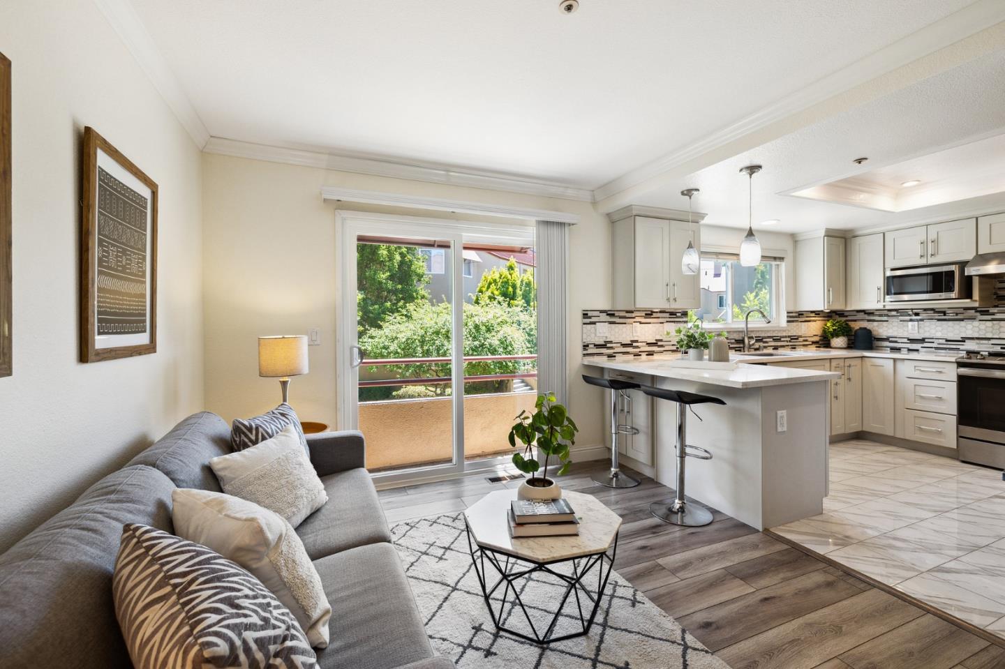 Detail Gallery Image 26 of 69 For 102 Cityhomes Ln, Foster City,  CA 94404 - 2 Beds | 2/1 Baths