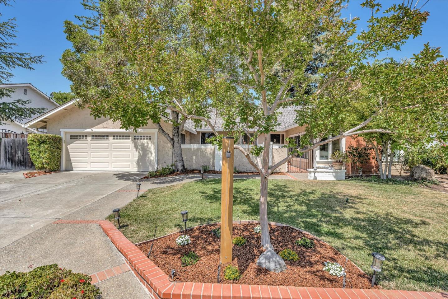 Detail Gallery Image 1 of 1 For 1208 Woodview Ter, Los Altos,  CA 94024 - 4 Beds | 2 Baths