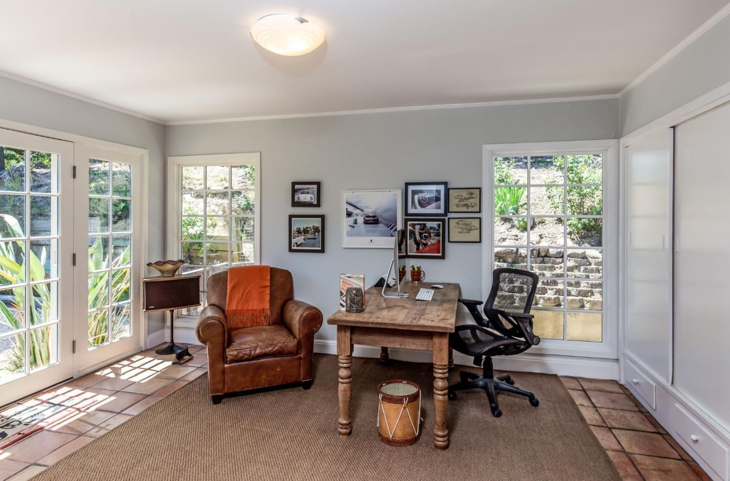 Detail Gallery Image 16 of 40 For 486 Raymundo Dr, Woodside,  CA 94062 - 3 Beds | 2 Baths