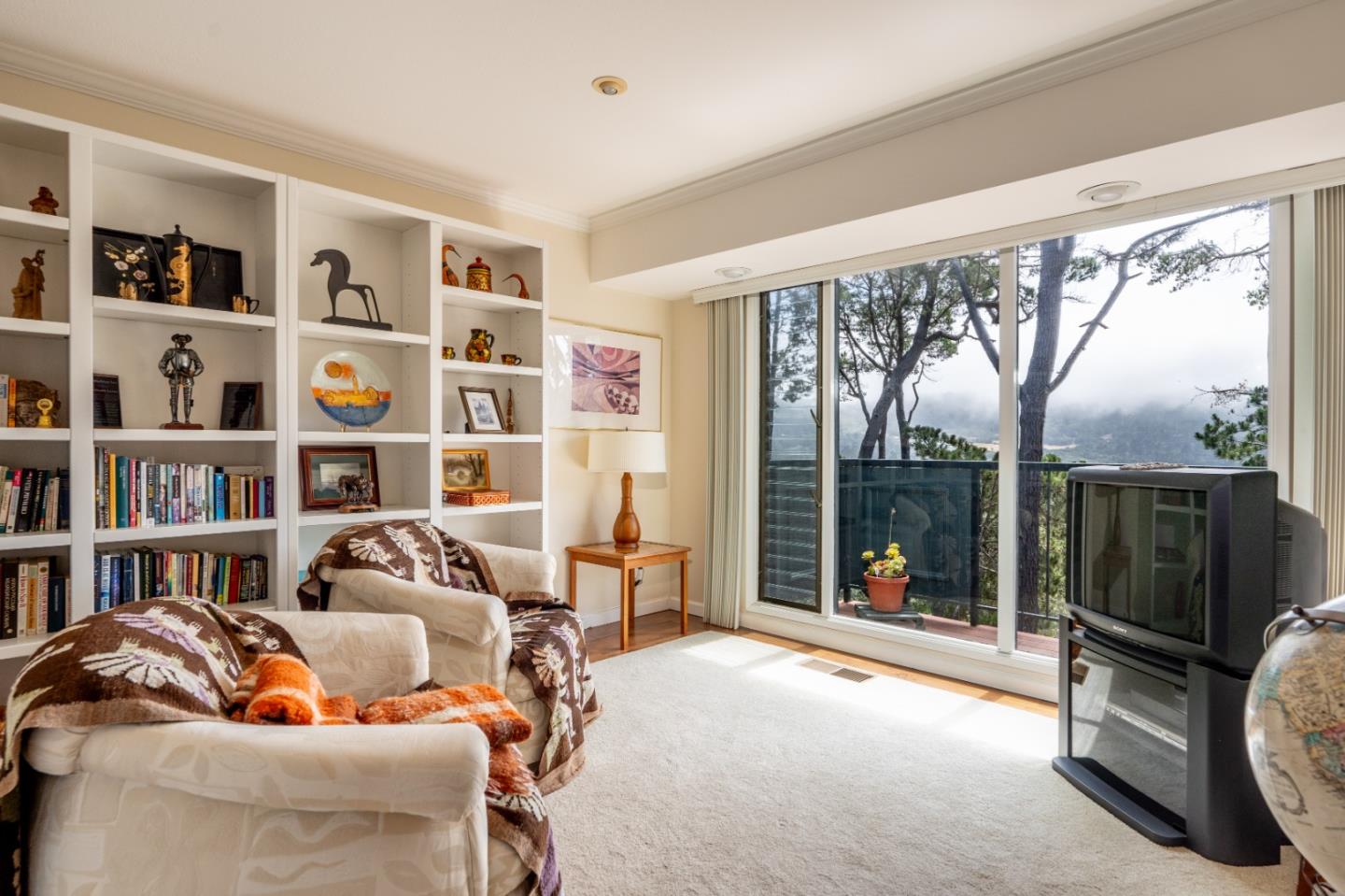 Detail Gallery Image 1 of 1 For 158 Del Mesa Carmel, Carmel,  CA 93923 - 2 Beds | 2 Baths