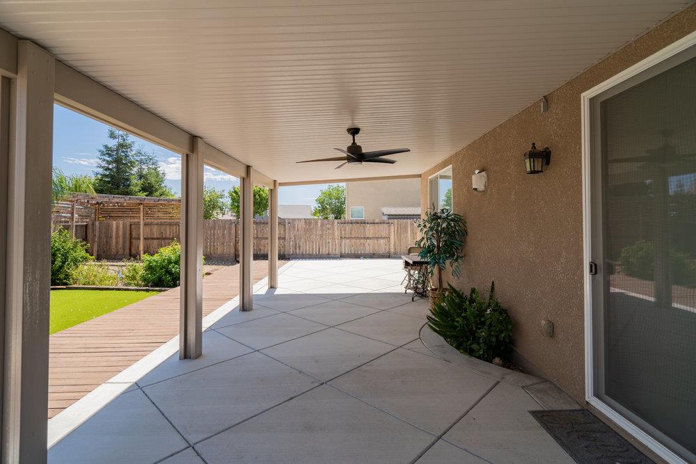 Detail Gallery Image 38 of 43 For 1818 Cobblefield Ln, Los Banos,  CA 93635 - 3 Beds | 2 Baths