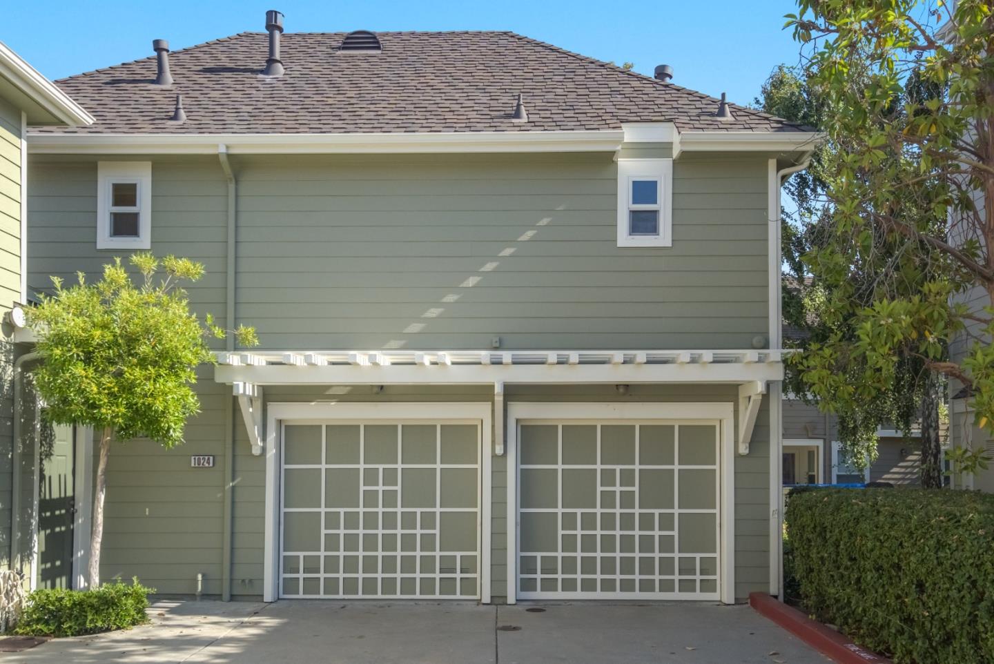 Detail Gallery Image 1 of 1 For 1024 Helm Ln #1024,  Foster City,  CA 94404 - 2 Beds | 2/1 Baths