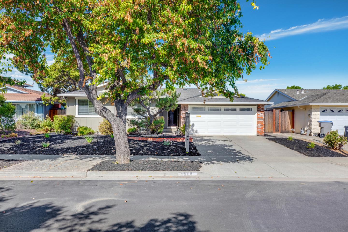 Detail Gallery Image 1 of 1 For 5909 Mohawk Dr, San Jose,  CA 95123 - 4 Beds | 2 Baths