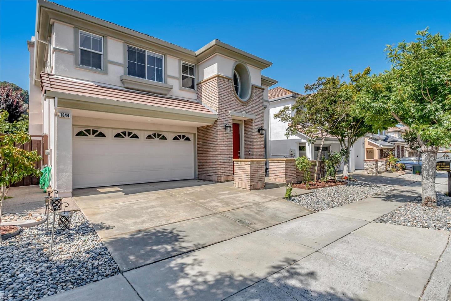 Detail Gallery Image 1 of 1 For 1644 via Fortuna, San Jose,  CA 95120 - 4 Beds | 2/1 Baths