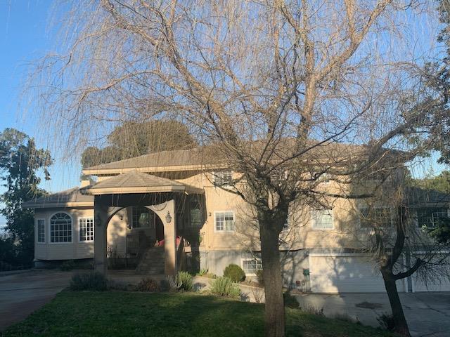 245 Heacox Road, Woodside, California 94062, 5 Bedrooms Bedrooms, ,4 BathroomsBathrooms,Residential,For Sale,245 Heacox Road,ML81935494