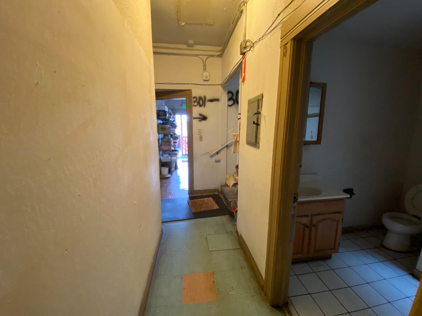Detail Gallery Image 33 of 48 For 1448 23rd Ave, Oakland,  CA 94606 - – Beds | – Baths