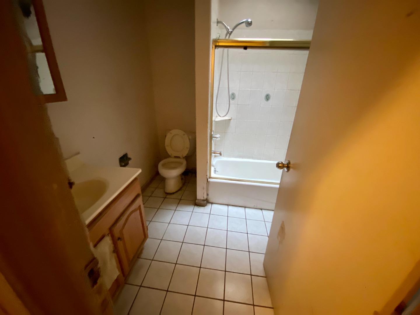 Detail Gallery Image 34 of 48 For 1448 23rd Ave, Oakland,  CA 94606 - – Beds | – Baths