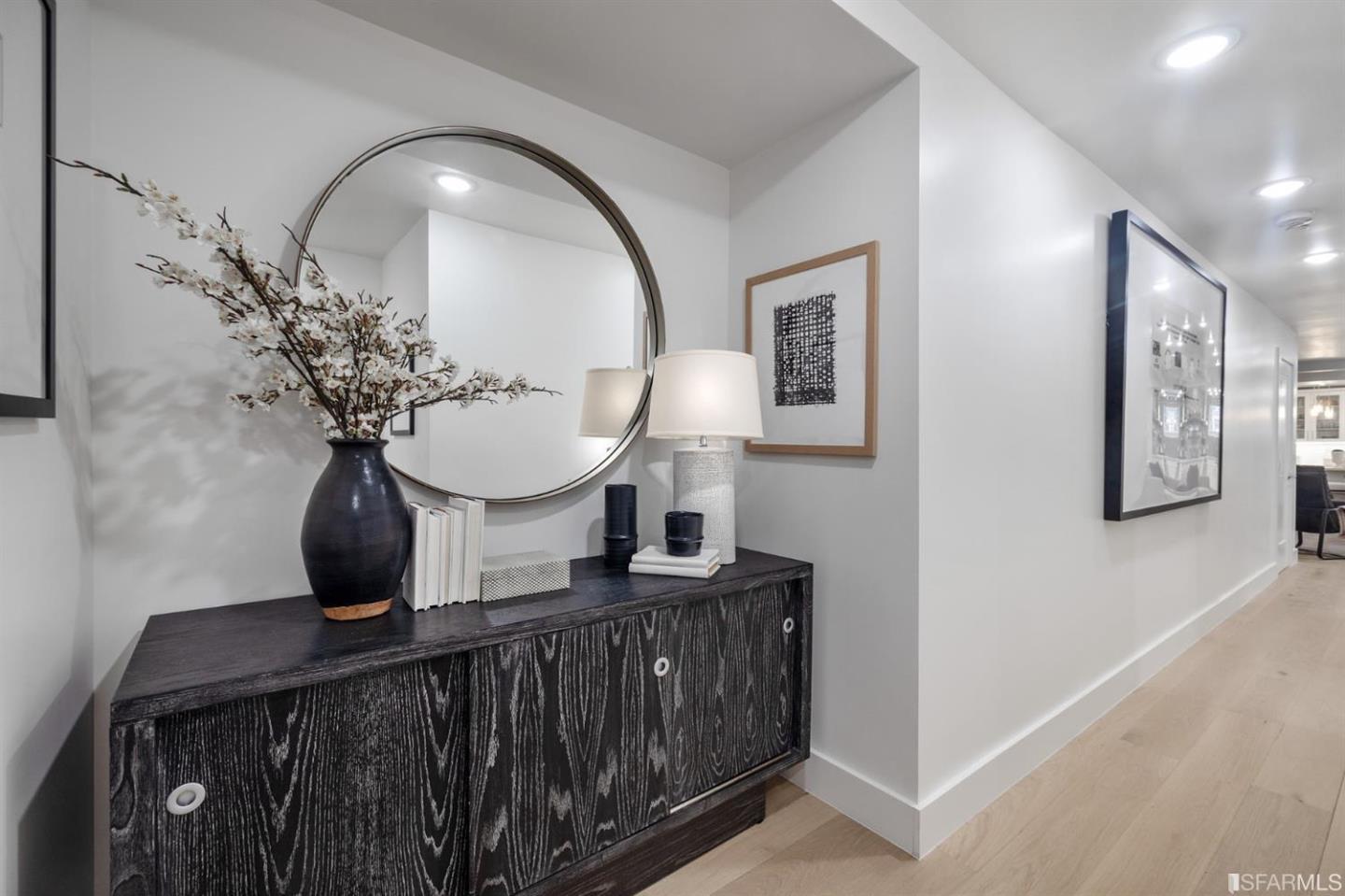 Detail Gallery Image 26 of 48 For 1726 Larkin St, San Francisco,  CA 94109 - 3 Beds | 2 Baths
