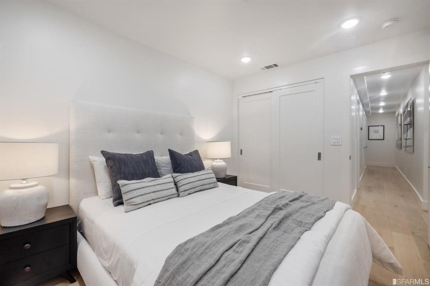 Detail Gallery Image 33 of 48 For 1726 Larkin St, San Francisco,  CA 94109 - 3 Beds | 2 Baths