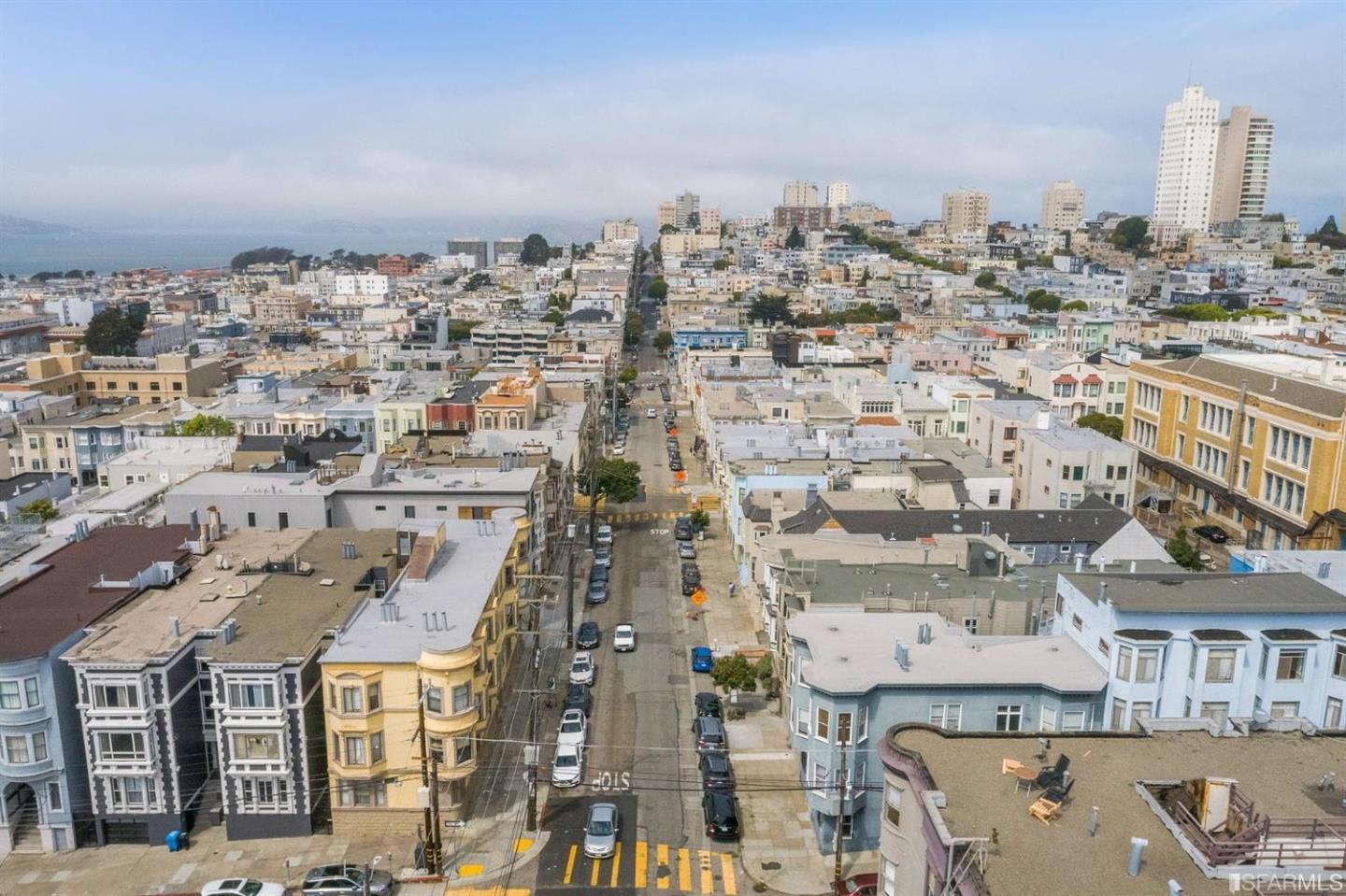 Detail Gallery Image 47 of 48 For 1726 Larkin St, San Francisco,  CA 94109 - 3 Beds | 2 Baths