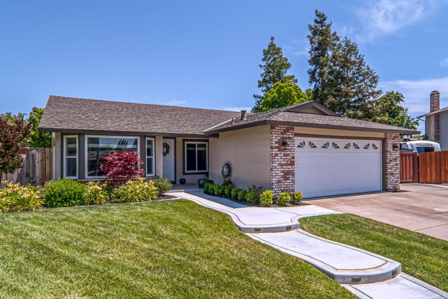 Detail Gallery Image 1 of 1 For 5597 Berwind Ave, Livermore,  CA 94551 - 3 Beds | 2 Baths