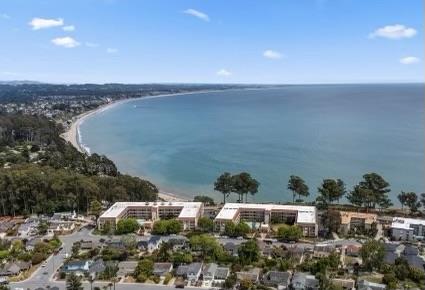 Detail Gallery Image 1 of 1 For 870 Park Ave #115,  Capitola,  CA 95010 - 3 Beds | 2 Baths