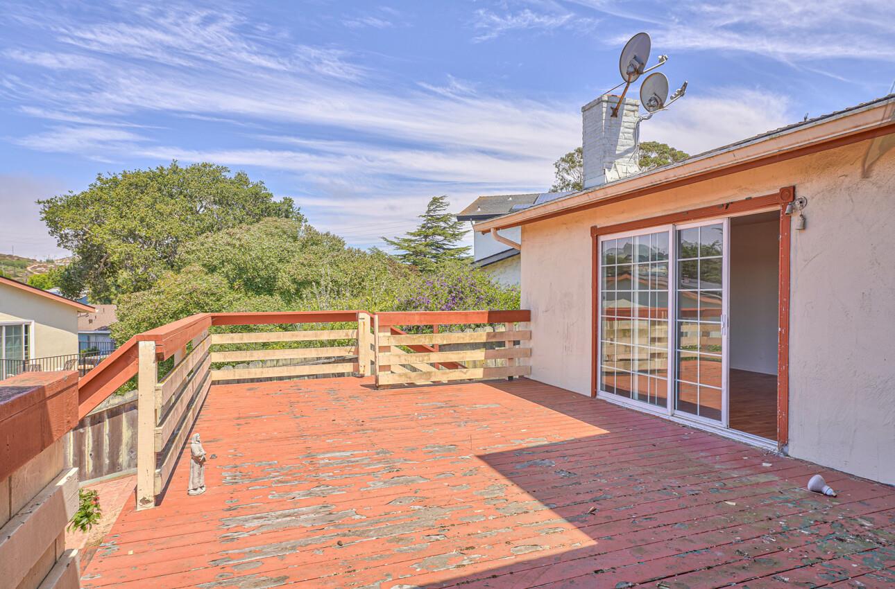 Detail Gallery Image 20 of 41 For 1661 Mescal Ct, Seaside,  CA 93955 - 4 Beds | 2/1 Baths