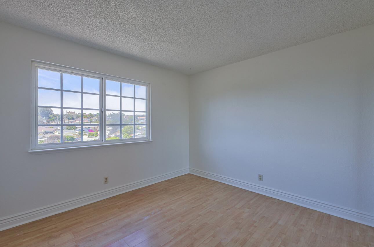 Detail Gallery Image 33 of 41 For 1661 Mescal Ct, Seaside,  CA 93955 - 4 Beds | 2/1 Baths