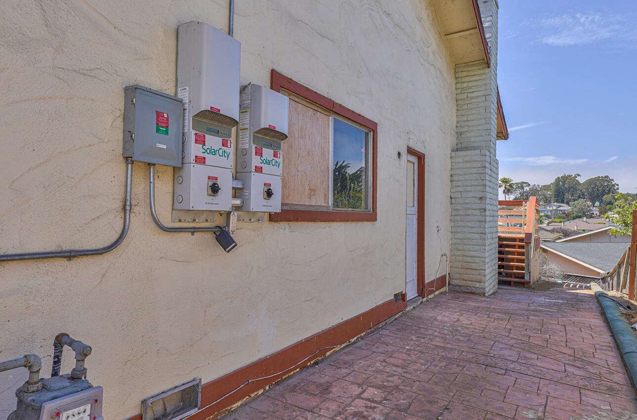 Detail Gallery Image 38 of 41 For 1661 Mescal Ct, Seaside,  CA 93955 - 4 Beds | 2/1 Baths