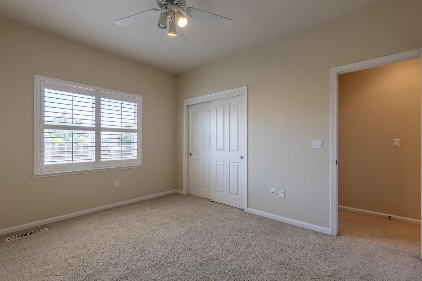 Detail Gallery Image 24 of 32 For 1492 Windsor Ct, Hollister,  CA 95023 - 3 Beds | 2/1 Baths