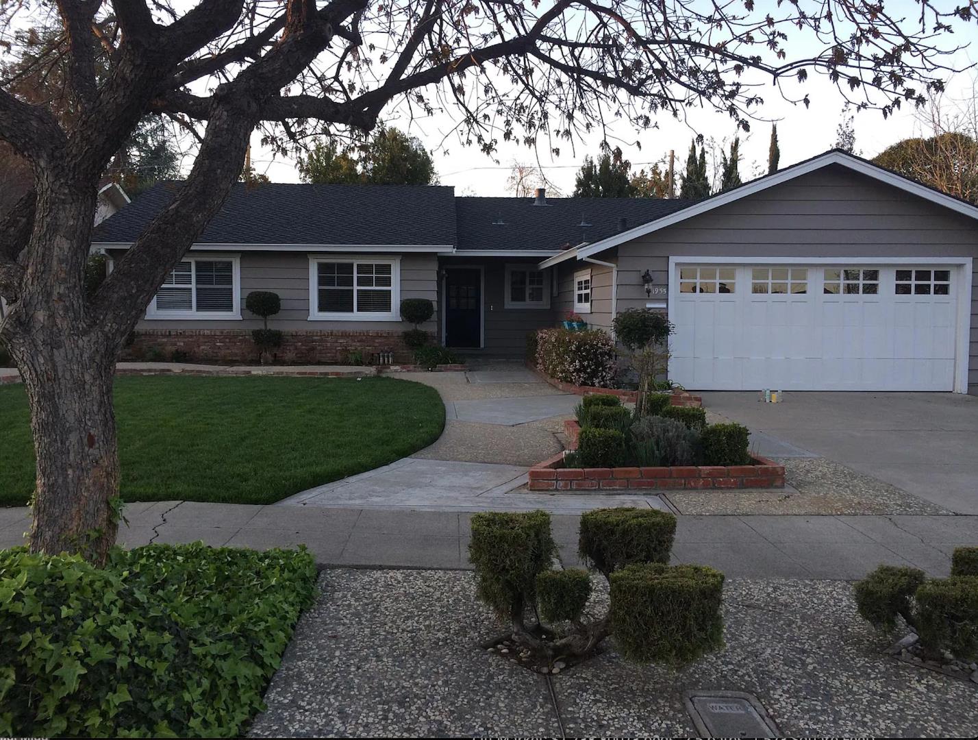 Detail Gallery Image 1 of 1 For 1955 Kobara Ln, San Jose,  CA 95124 - 3 Beds | 2/1 Baths