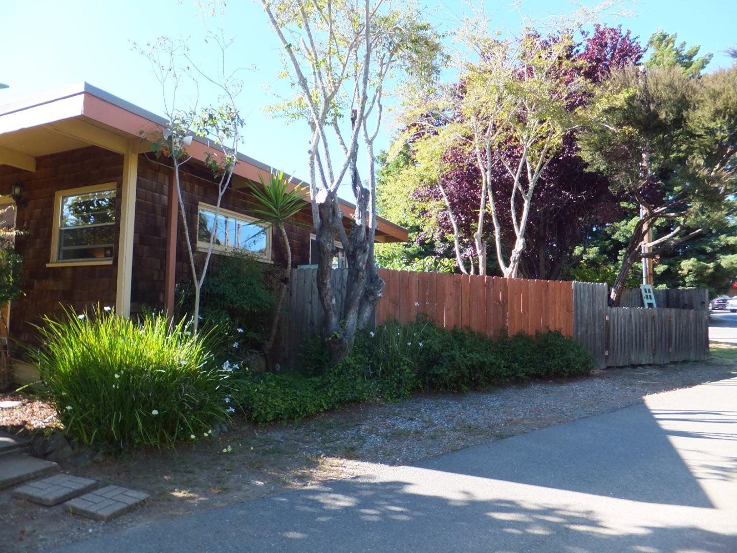 Detail Gallery Image 25 of 26 For 35 Valley Rd, Mill Valley,  CA 94941 - – Beds | – Baths