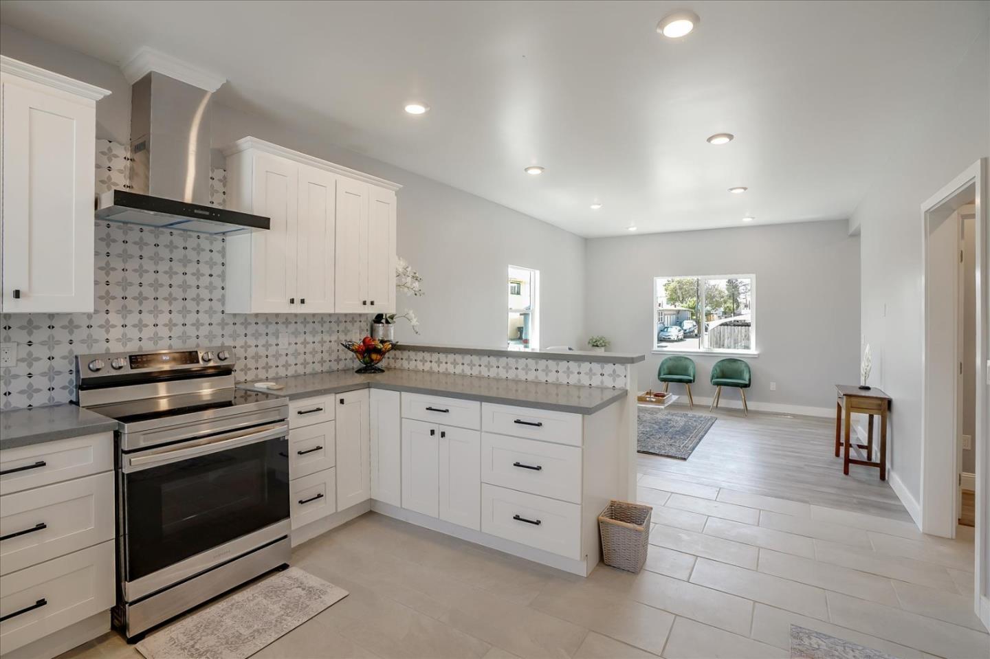 Detail Gallery Image 32 of 53 For 207 E San Luis St, Salinas,  CA 93901 - 2 Beds | 1 Baths