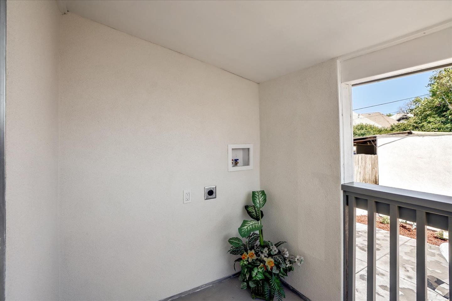 Detail Gallery Image 47 of 53 For 207 E San Luis St, Salinas,  CA 93901 - 2 Beds | 1 Baths