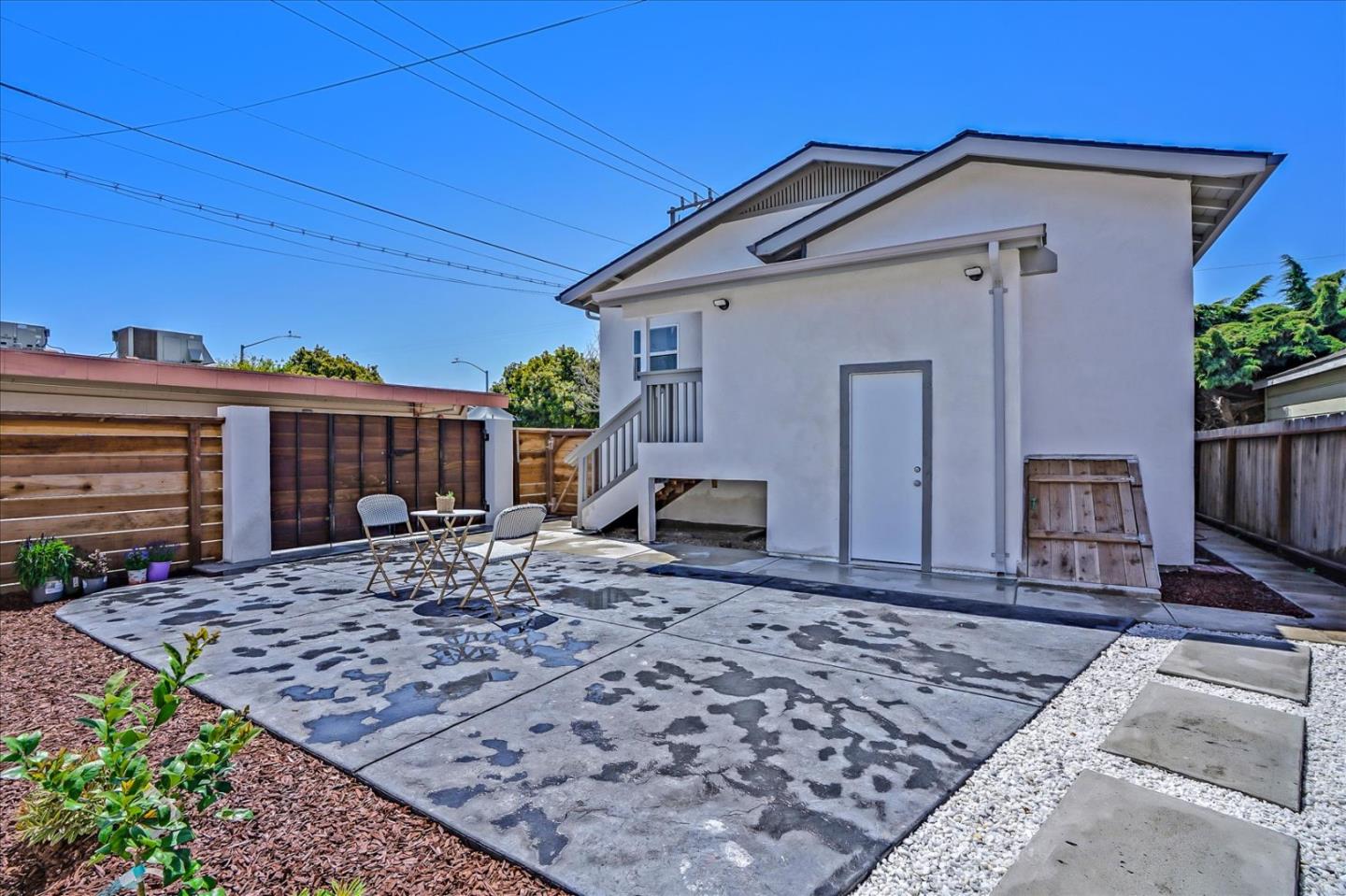 Detail Gallery Image 51 of 53 For 207 E San Luis St, Salinas,  CA 93901 - 2 Beds | 1 Baths
