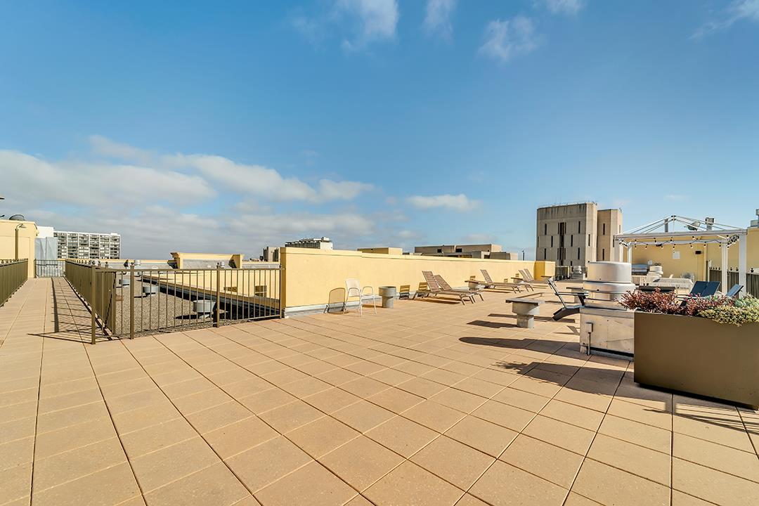 Detail Gallery Image 20 of 27 For 585 9th St #407,  Oakland,  CA 94607 - 2 Beds | 2 Baths