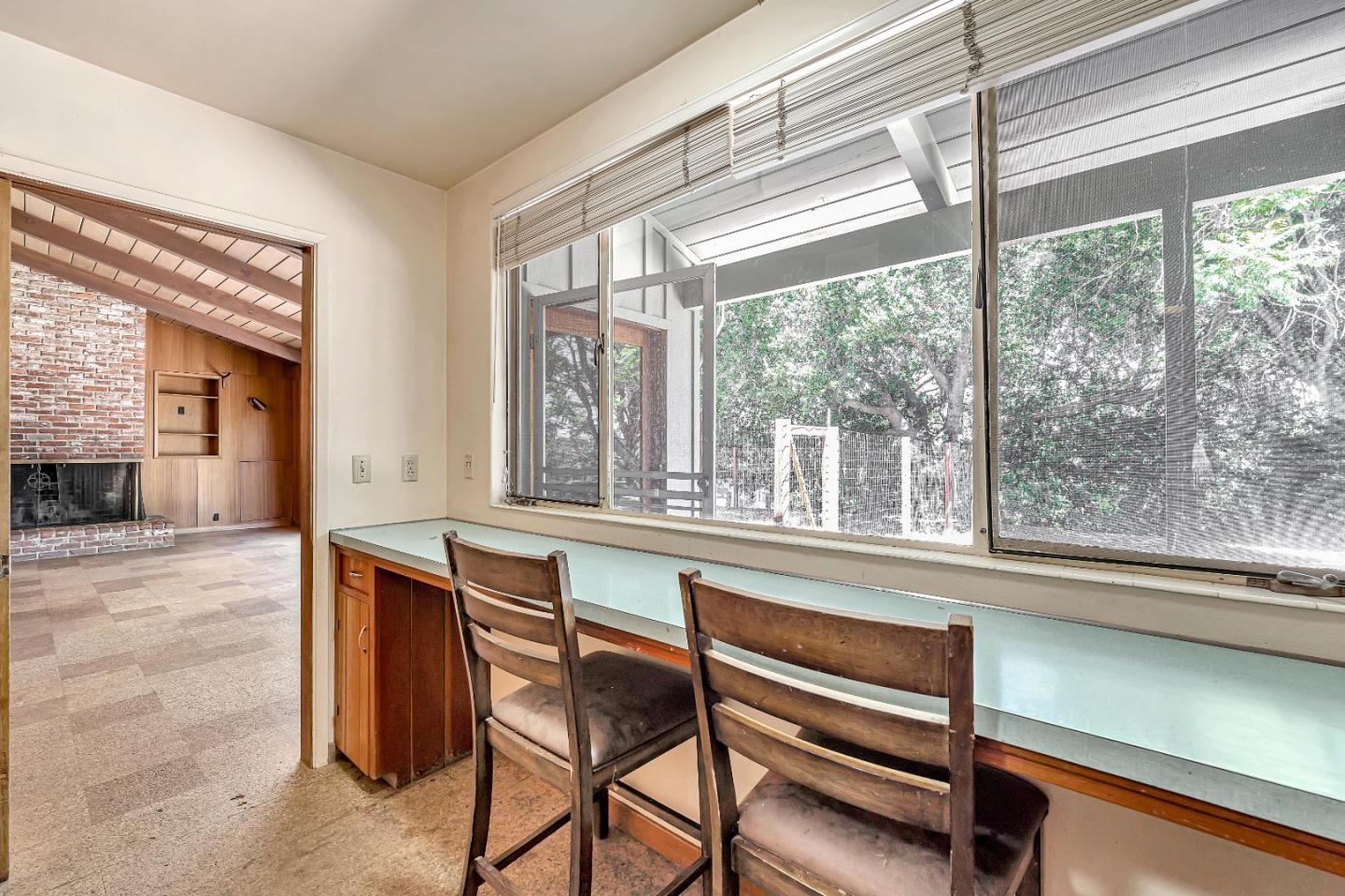 Detail Gallery Image 18 of 56 For 24985 Oneonta Dr, Los Altos Hills,  CA 94022 - 3 Beds | 1/1 Baths